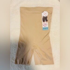 Assets by Spanx Women Shaping